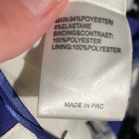 Cameo Blue and White Garment - Picture 11 of 12